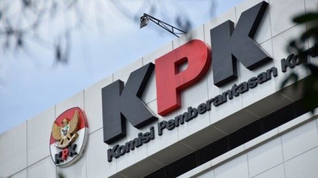 KPK Cegah 3 orang Untuk Keluar Negri