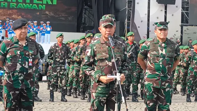 Panglima TNI Akui Jarang Pakai Strobo Saat di Jalan