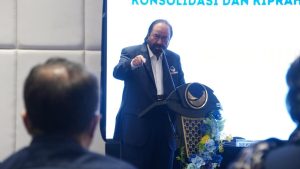 MKD Sanksi Penonaktifan Sahroni dan Nafa Urbach